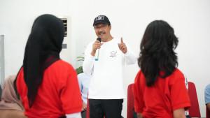Mensos-Gus-Ipul-bangga-lihat-perkembangan-siswa-Sekolah-Rakyat-yang-begitu-pesat.jpg