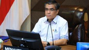 Menteri-Ketenagakerjaan-Yassierli-412.jpg