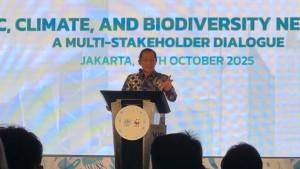 Menteri-Lingkungan-Hidup-Hanif-Faisol-Nurofiq-DI-Forum-Plastic-Climate-Biodiversity-Nexus.jpg