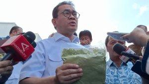 Menteri-Perdagangan-Budi-Santoso-di-pelepasan-ekspor-perdana-Kratom.jpg