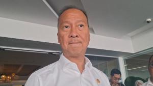 Menteri-Perindustrian-Menperin-Agus-Gumiwang-Kartasasmita-ketika-ditemui-di-Apple.jpg