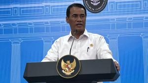 Menteri-Pertanian-Amran-Sulaiman-menyampaikan-keterangan-pers-di-Istana-Kepresidenan.jpg