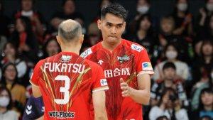 Momen-Rivan-Nurmulki-saat-pertandingan-Wolfdogs-Nagoya.jpg