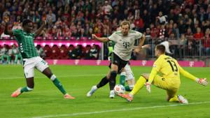 Momen-penyerang-Bayern-Munchen-Harry-Kane-tengah-akan.jpg