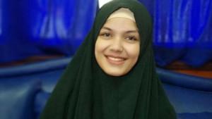 Nadya-Almira-saat-ditemui-di-Gedung-KPAI.jpg