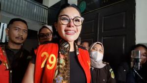 Nikita-mirzani-ultah-azka.jpg