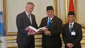Oecd-2025-paris.jpg