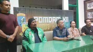 Oknum-TNI-di-Pontianak-Pukul-Driver-Ojol.jpg