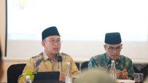 PENDIDIKAN-PESANTREN-Ketua-Majelis-Masyayikh-KH-Abdul-Ghaffar-Rozin.jpg