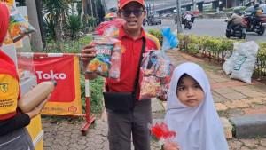 PETUGAS-SPBU-Petugas-Stasiun-Pengisian-Bahan-Bakar-Umum-SPBU-Shell.jpg