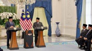 PM-Malaysia-optimalkan-potensi-dagang-investasi-dengan-Prabowo.jpg