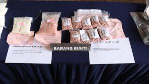 Pabrik-Narkoba-Rumahan-Dibongkar-Polres-Sawah-Besar.jpg