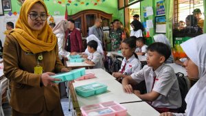 Pelaksanaan-Program-Makan-Bergizi-Gratis-Di-SDN-Lowokwaru-3-Kota_20250113_140359.jpg