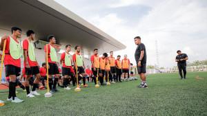 Pelatihan-sepak-bola-lisensi-D-Nasional.jpg