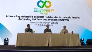 Pembukaan-The-3rd-Indonesia-International-CCS-Forum-IICCS-2025-di-Hotel-Mulia.jpg