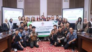 Pernah-Jadi-Lulusan-Terbaik-Wamentan-Sudaryono-Dorong-Penerima-Beasiswa-HKTI-Raih-Prestasi.jpg