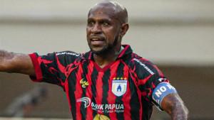 Persipura-Jayapura-Boaz-Solossa-209.jpg