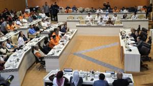 Pimpinan-DPR-Sufmi-Dasco-Ahmad-memimpin-audiensi-Serikat-Buruh-UU-Ketenagakerjaan-baru.jpg