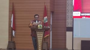 Plt-Direktur-Utama-Jamkrindo-Abdul-Bari-saat-Seminar-Nasional.jpg