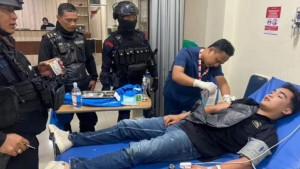 Polisi-Dibacok-saat-Bubarkan-Tawuran.jpg