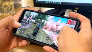 Potret-bermain-gim-Garena-Free-Fire-FF-kode-redeem-gratis.jpg