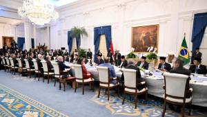 Prabowo-Subianto-menggelar-working-lunch-dengan-Presiden-Brasil.jpg
