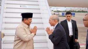 Prabowo-Tiba-di-Osaka-untuk-Sambangi-Paviliun-Indonesia-di-Osaka-Expo.jpg