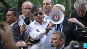 Presiden-Kolombia-Gustavo-Petro-turun-ke-jalan-di-New-York.jpg