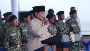 Presiden-Prabowo-Anugerahkan-Tanda-Kehormatan_20251003_052035.jpg