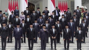 Presiden-Prabowo-Berfoto-Bersama-Kabinet-Merah-Putih_20241021_135109.jpg