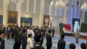 Presiden-Prabowo-Subianto-melantik-Mathius-D-Fakhiri-dan-Aryoko-Rumaropen-213.jpg