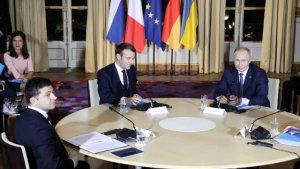 Presiden-Ukraina-Volodymyr-Zelensky-Presiden-Rusia-Vladimir-Putin-3e21.jpg