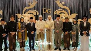 Presiden-ke-7-RI-Joko-Widodo-menjadi-saksi-akad-nikah-Wali-Kota-Tegal.jpg