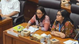 President-Director-Managing-Director-Mobility-Shell-Indonesia-Ingrid-Siburian.jpg
