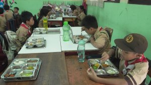 Program-MBG-Telah-Menyasar-35-Juta-Penerima_20250507_200512.jpg