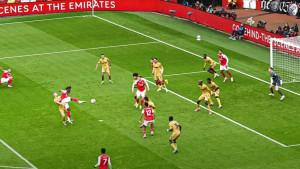 Proses-terjadinya-gol-Eberechi-Eze-ke-gawang-Crystal-Palace.jpg