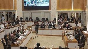 Raja-Juli-Antoni-saat-rapat-kerja-dengan-Komisi-IV-DPR.jpg