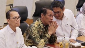 Raker-Komisi-IV-DPR-RI-dengan-Menteri-Pertanian_20250716_174950.jpg