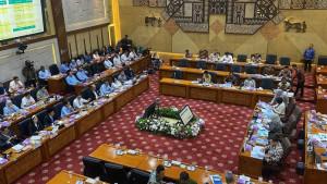 Rapat-kerja-Komisi-IX-DPR-RI-bersama-Kepala-BGN-321.jpg