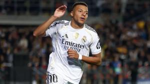 Real-Madrid-Kylian-Mbappe-110.jpg