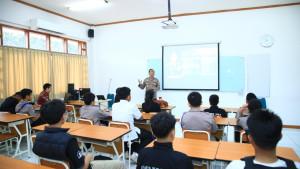 Sandi-Nugroho-hadir-dalam-acara-Parents-Day.jpg