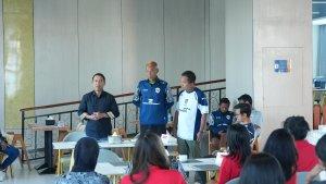 Sekretaris-Jenderal-PSSI-Yunus-Nusi-bersama-Exco-PSSI-Muhammad-aff.jpg