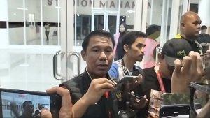 Sekretaris-Jenderal-PSSI-Yunus-Nusi-menanggapi-pertanyaan-wartawan.jpg