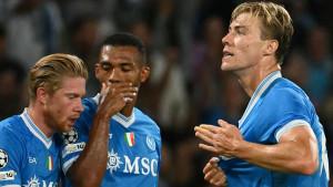 Selebrasi-Rasmus-Hojlund.jpg