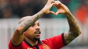 Selebrasi-penyerang-Persija-Jakarta-Gustavo-Almeida-Lawan-Persik-Kediri-di-Liga-1.jpg