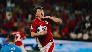 Selebrasi-penyerang-Timnas-Indonesia-Ole-Romeny-setelah-menjebol-gawang-Australia.jpg