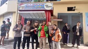 Seputar-Polri-Sinergi-Polres-Jakpus-dan-komunitas-ojol-hadirkan-Rakyat-Mart-dan-Rakyat-Auto.jpg