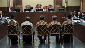 Sidang-kasus-dugaan-suap-pengurusan-perkara-korupsi-ekspor-minyak-3210.jpg