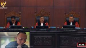 Sidang-pemeriksaan-pendahuluan-gugatan-pensiunan-seumur-hidup-DPR.jpg