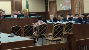 Sidang-perkara-dugaan-korupsi-impor-gula-terdakwa-swasta-di-PN-Tipikor.jpg